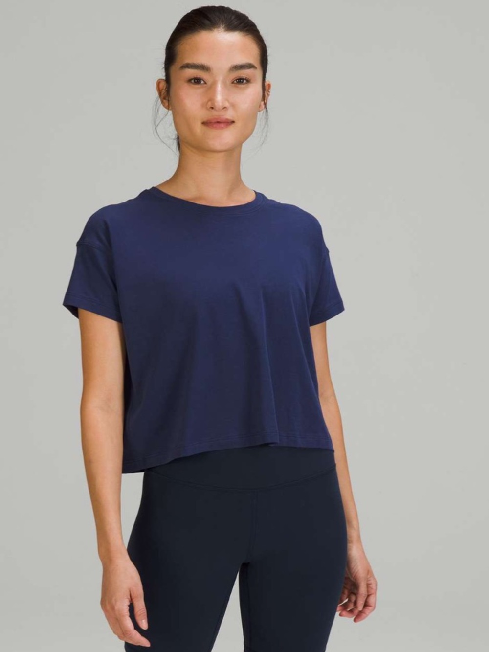 🆕 Lululemon Cates T-Shirt in Night Sea 🆕